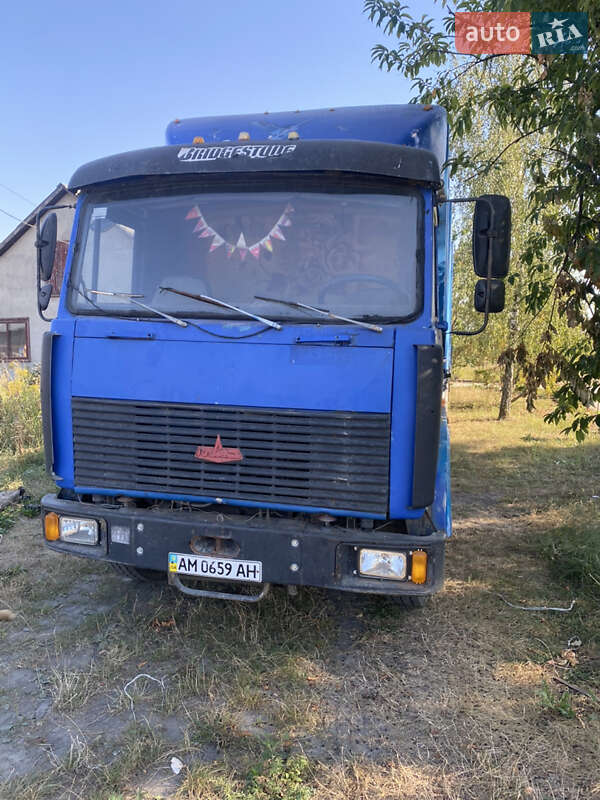 МАЗ 5423