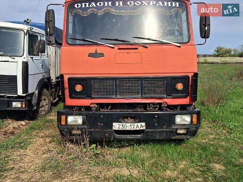 Тягач МАЗ 54323