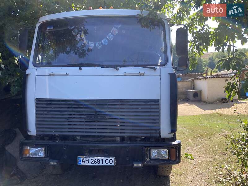 Самоскид МАЗ 5516