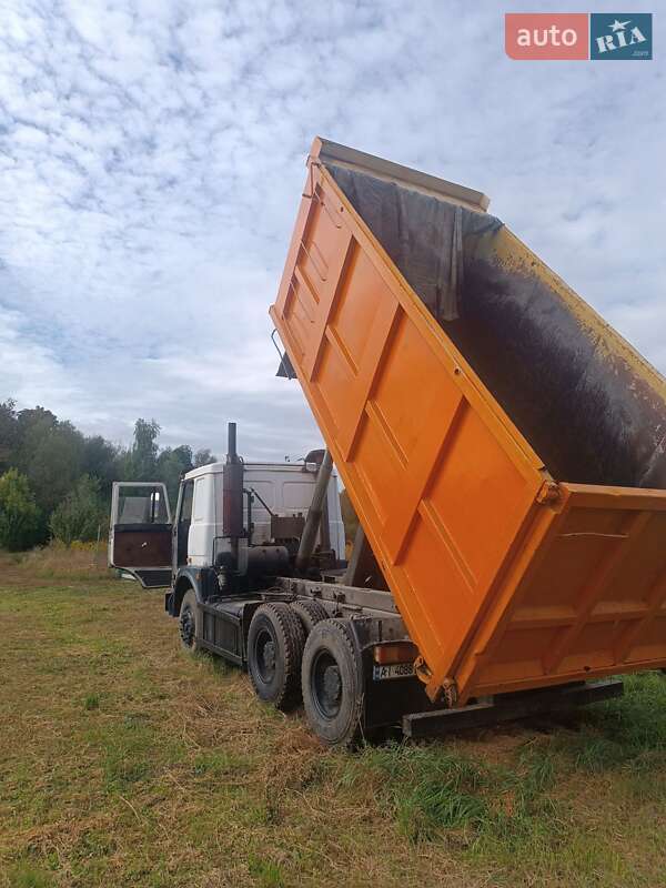 МАЗ 642208