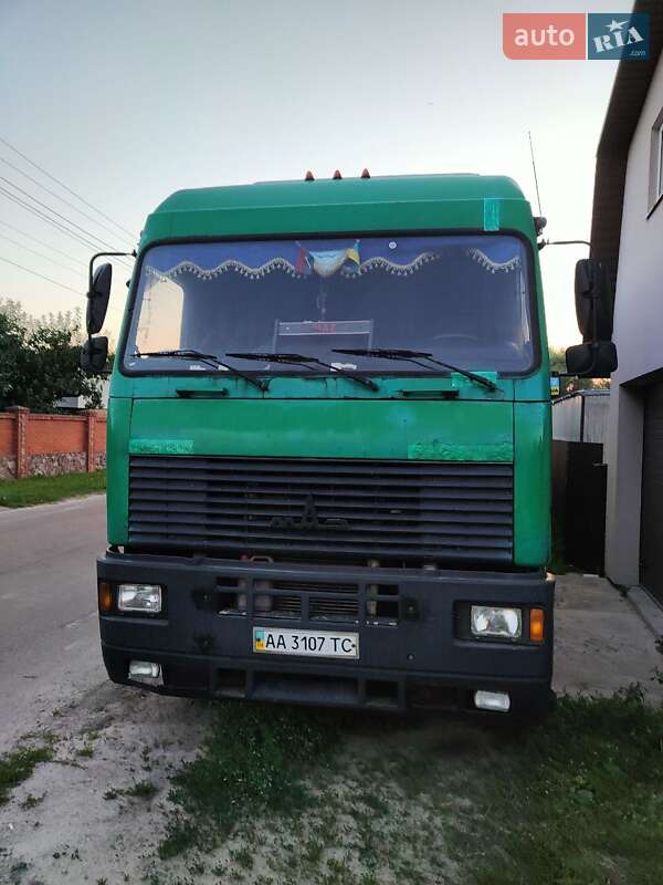 МАЗ 9380