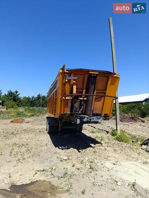 МАЗ 950600