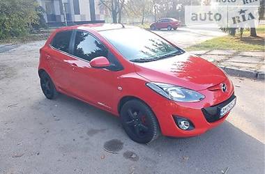 Mazda 2  2012