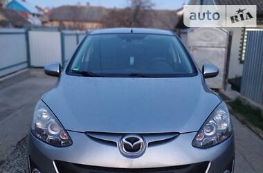 Mazda 2  2011