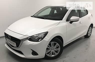 Mazda 2  2015