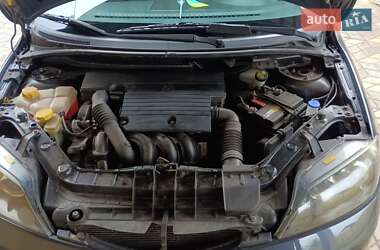 Хэтчбек Mazda 2 2007 в Гостомеле