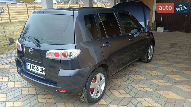Хэтчбек Mazda 2 2007 в Гостомеле