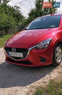 Mazda 2  2015