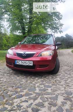 Mazda 2  2004