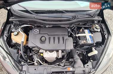 Хэтчбек Mazda 2 2008 в Днепре
