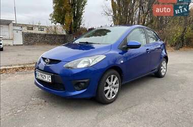 Mazda 2  2009