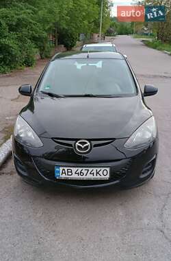 Хэтчбек Mazda 2 2011 в Виннице
