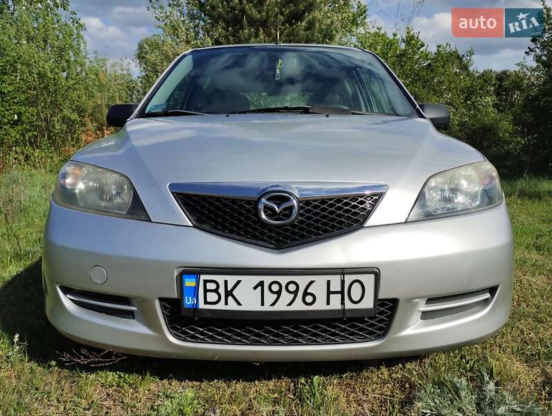 Хетчбек Mazda 2 2004 в Рівному
