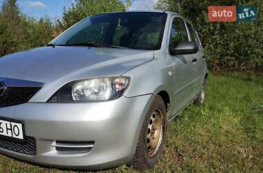 Хетчбек Mazda 2 2004 в Рівному