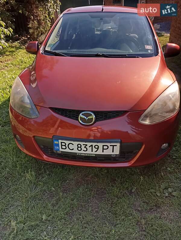 Mazda 2
