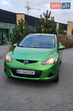 Mazda 2  2008