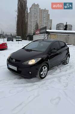 Mazda 2  2008