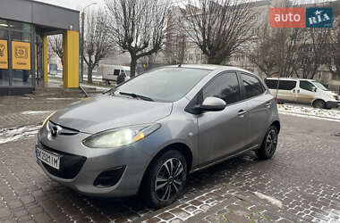 Mazda 2  2010