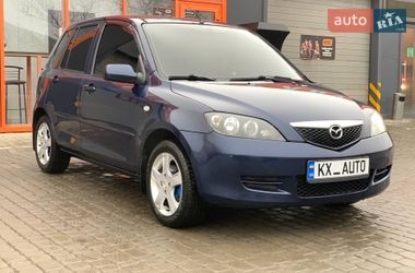 Mazda 2  2006