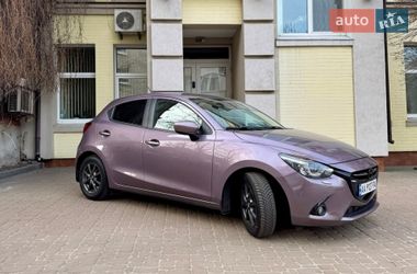 Mazda 2 2016