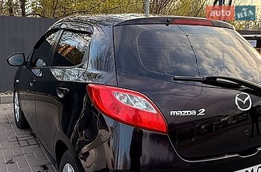 Mazda 2  2008