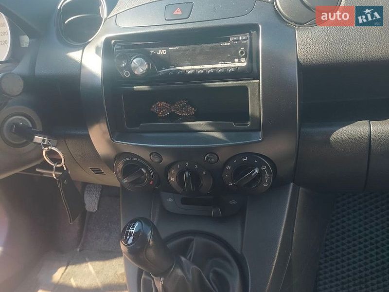 Седан Mazda 2 2009 в Вінниці фото 8 Седан Mazda 2 2009 в Вінниці