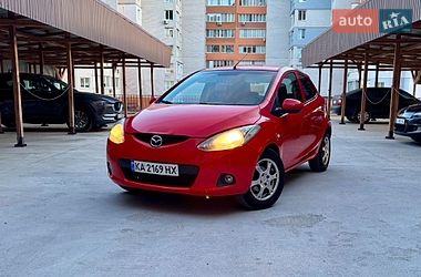 Mazda 2  2008