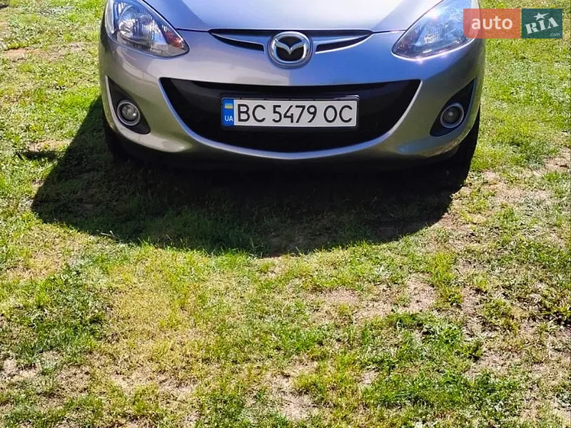 Mazda 2