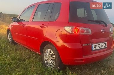 Хетчбек Mazda 2 2005 в Десні