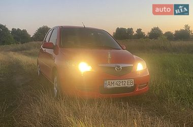 Хетчбек Mazda 2 2005 в Десні