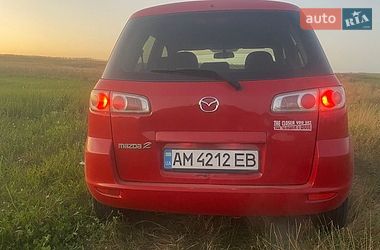 Хетчбек Mazda 2 2005 в Десні