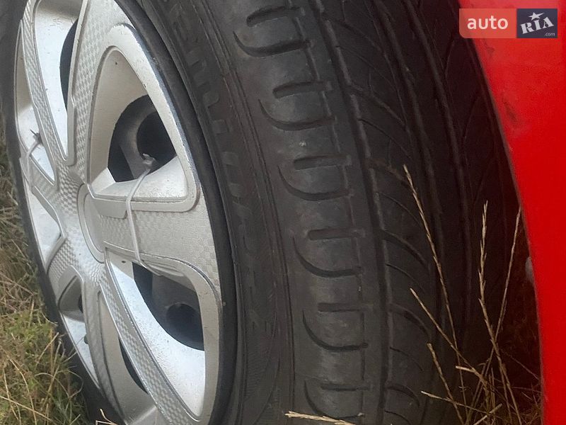 Хетчбек Mazda 2 2005 в Десні