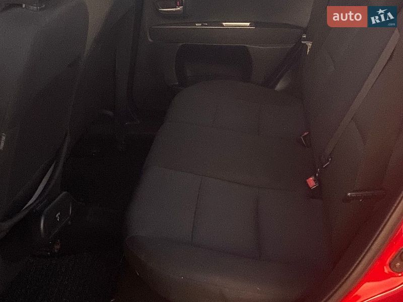 Хетчбек Mazda 2 2005 в Десні