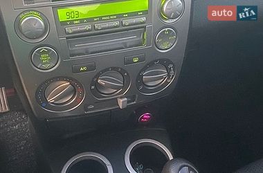 Хетчбек Mazda 2 2005 в Десні