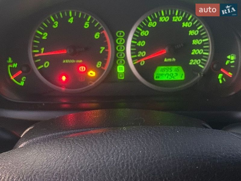 Хетчбек Mazda 2 2005 в Десні