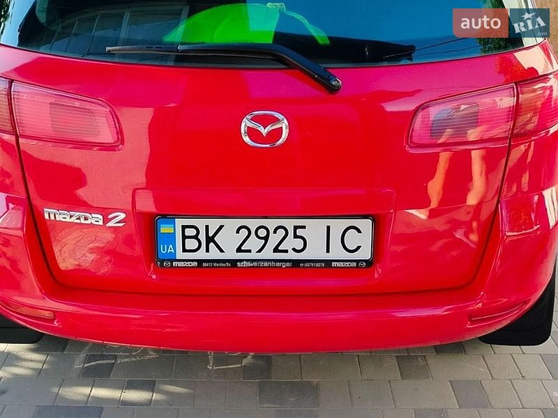 Хетчбек Mazda 2 2005 в Дубні фото 3 Хетчбек Mazda 2 2005 в Дубні
