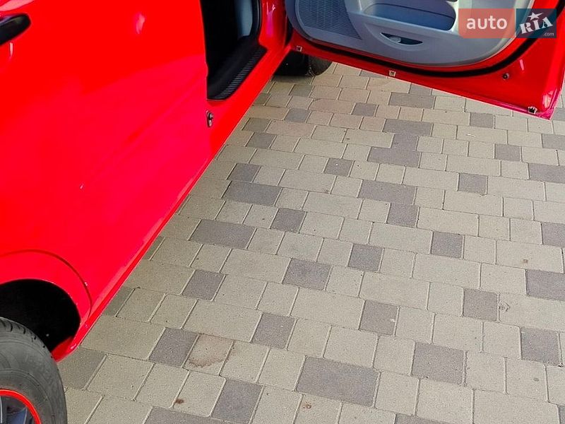 Хетчбек Mazda 2 2005 в Дубні фото 9 Хетчбек Mazda 2 2005 в Дубні