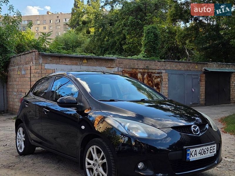 Хетчбек Mazda 2 2008 в Києві фото 4 Хетчбек Mazda 2 2008 в Києві