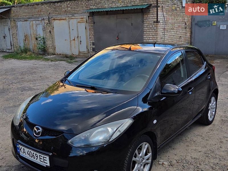 Mazda 2 2008
