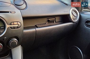 Хетчбек Mazda 2 2008 в Києві фото 28 Хетчбек Mazda 2 2008 в Києві