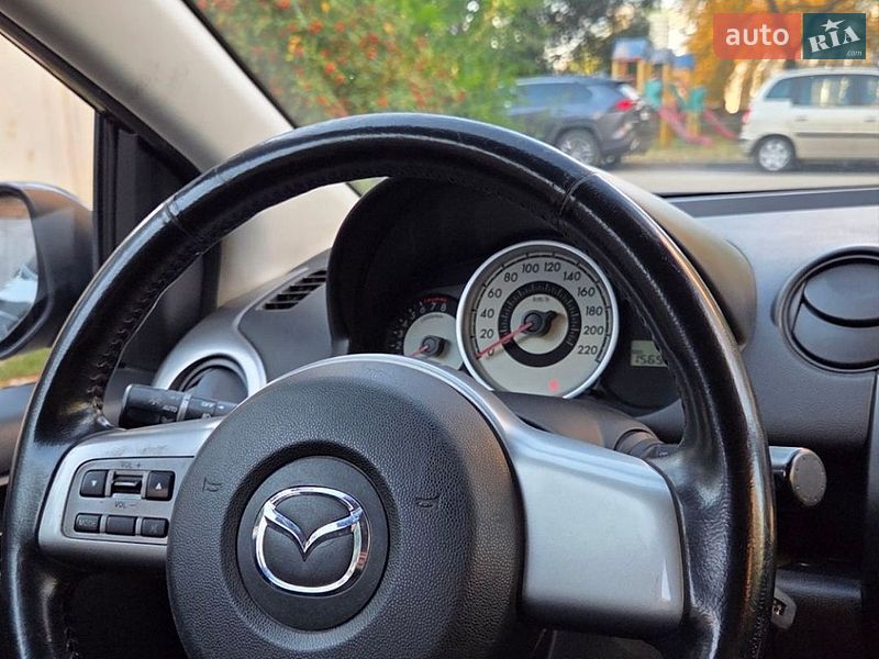 Хетчбек Mazda 2 2008 в Києві фото 26 Хетчбек Mazda 2 2008 в Києві