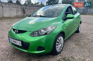 Хетчбек Mazda 2 2008 в Чернігові