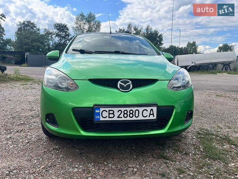 Хетчбек Mazda 2 2008 в Чернігові