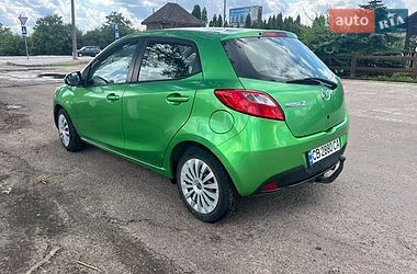 Хетчбек Mazda 2 2008 в Чернігові