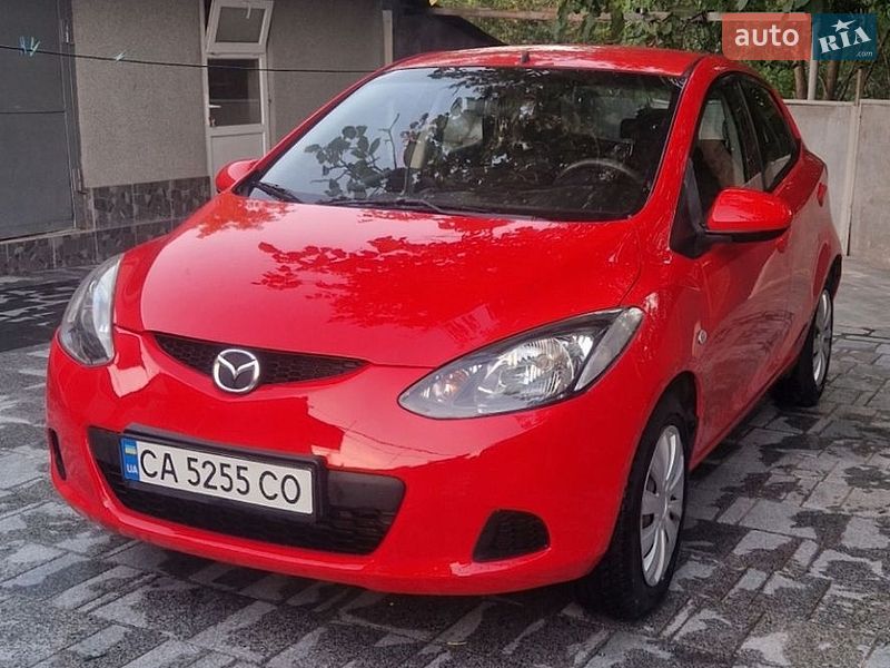 Хэтчбек Mazda 2 2009 в Звенигородке Хэтчбек Mazda 2 2009 в Звенигородке