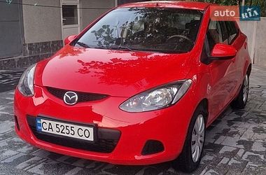 Mazda 2  2009