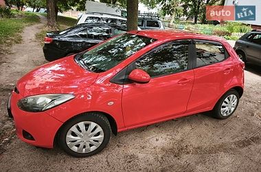 Хэтчбек Mazda 2 2009 в Чернигове