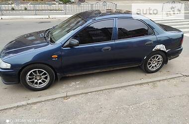 Mazda 323  1998