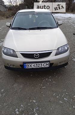 Mazda 323  2003