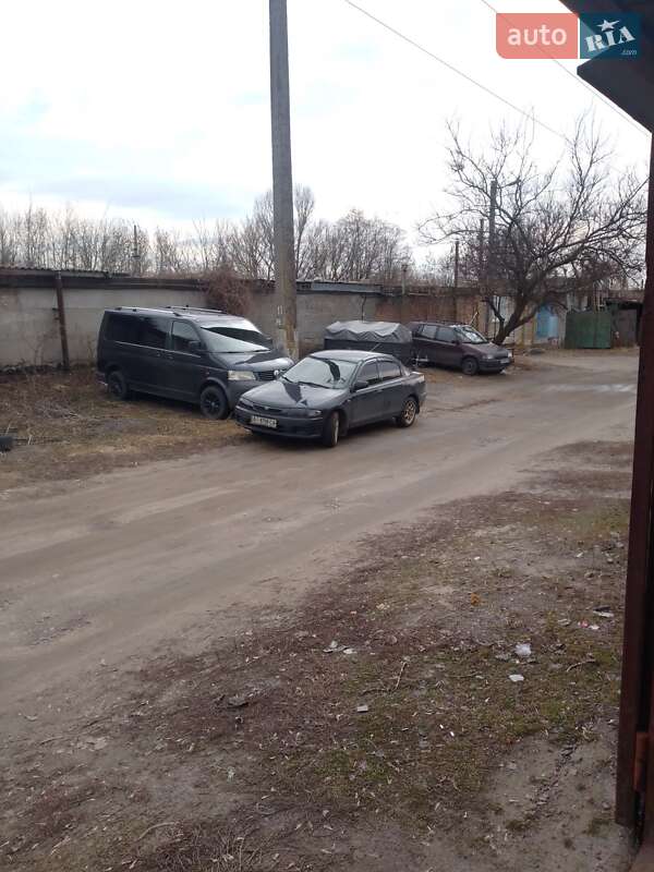 Седан Mazda 323 1997 в Броварах фото 3 Седан Mazda 323 1997 в Броварах